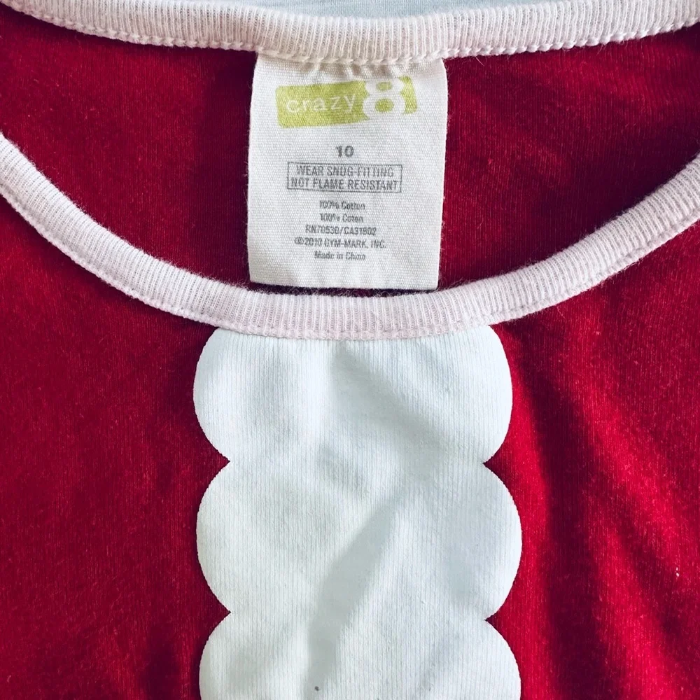 Girls adorable Santa pajama set! Size 10